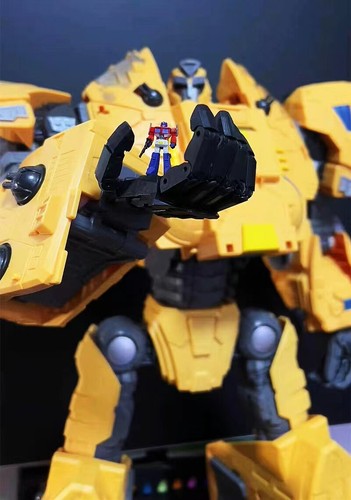 Eye Light/Tail/Flank/Hand Filler Upgrade Kit For Kingdom Titan-class Autobot Ark - Picture 36 of 38