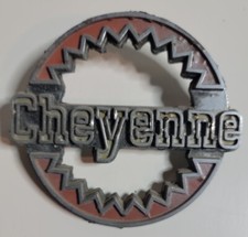 Camión Chevy Cheyenne años 70 cuarto panel emblemas 330316 Z-4401