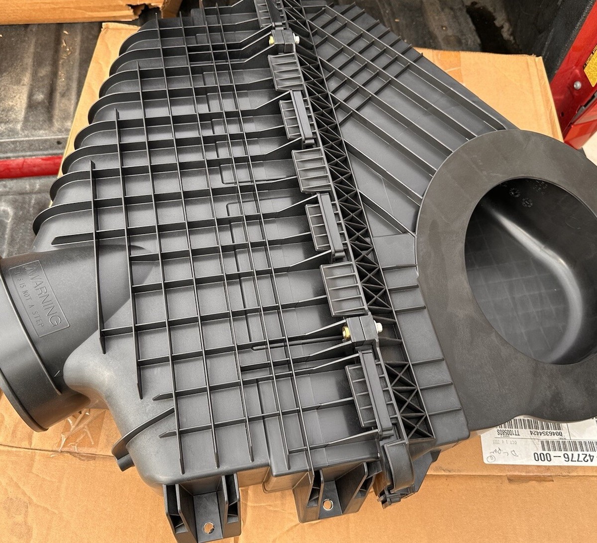 かいる Air Filter Service Part 03-42776-020 - OEM - Freightliner