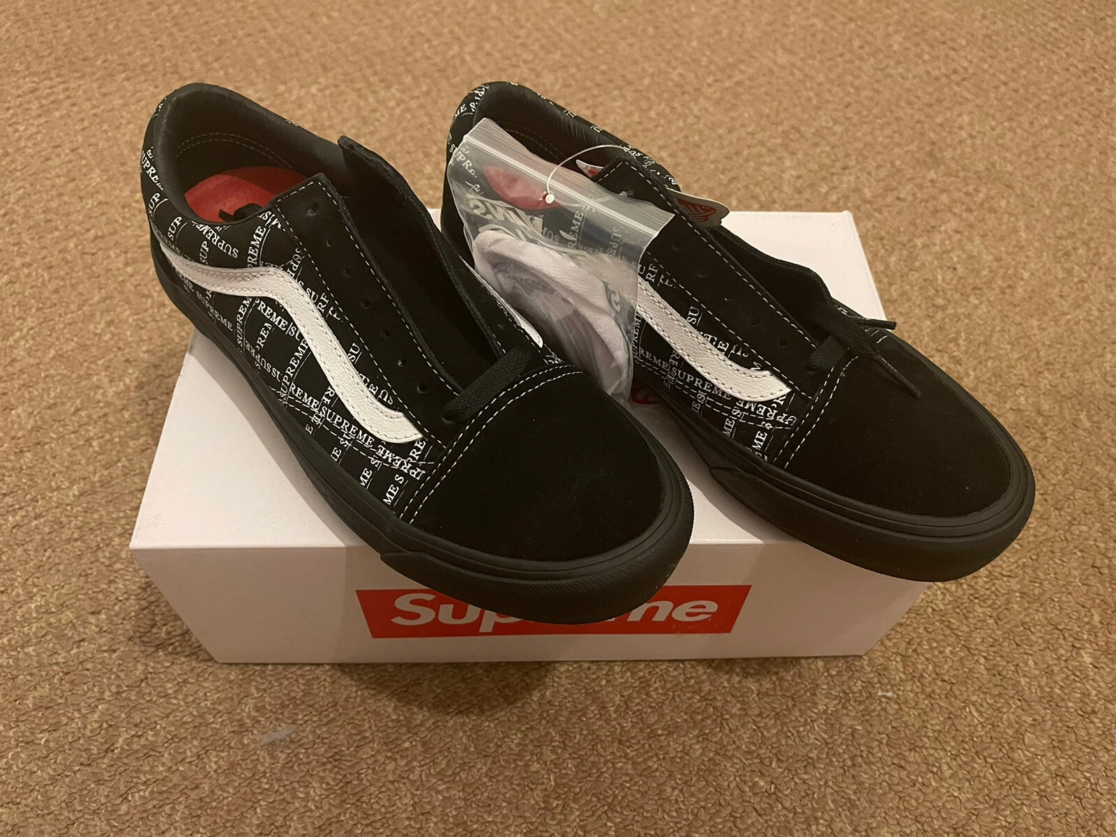 Supreme Vans Old Skool Pro   Noir UK6 flambant neuf us7 eu39