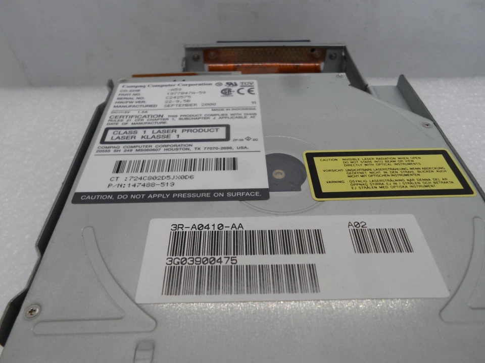 Combo de disquete y CD DEC HP Compaq 3R-A0410-AA 147488-519 CD-224E para DS20e DS20 Foto 4 de 4