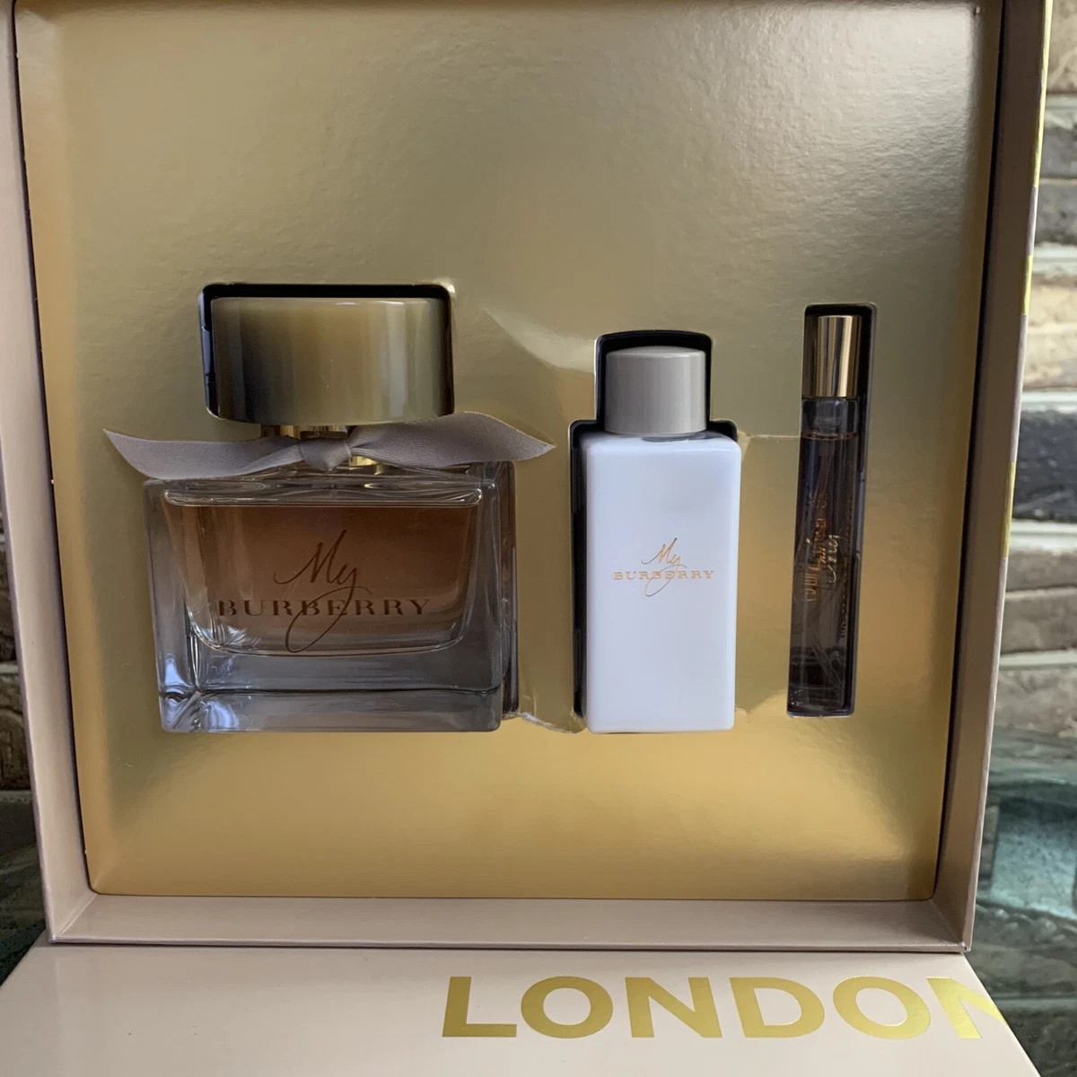 My Burberry 3pc Gift Set 3oz 7.5ml Edp 2.5oz Body Lotion New eBay