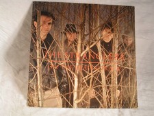 THE STRANGLERS  - OFF THE BEATEN TRACK *( LP ) !! 1.NL-Pressung !! * VINYL N M *