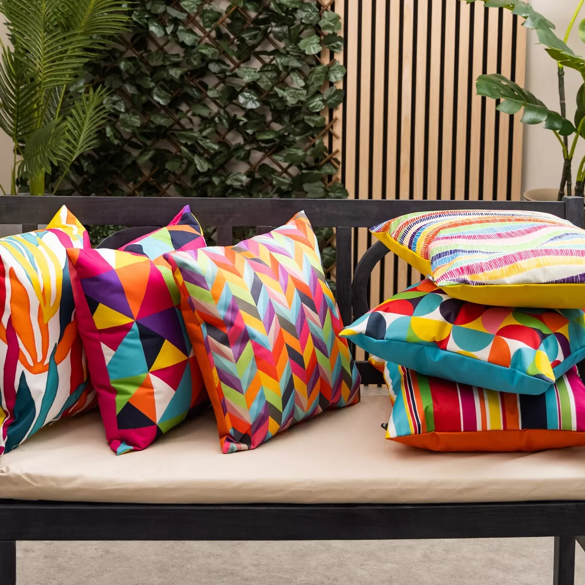 Waterproof cushions deals