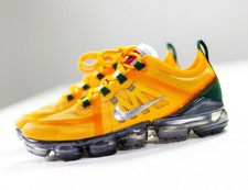 vapormax canyon gold