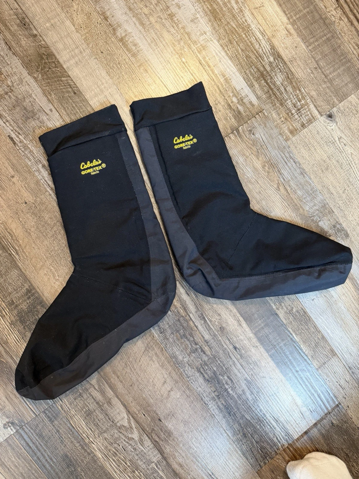 CABELAS Mens GoreTex Insulated Boot Liners Socks Mens Size 11 Regular Black