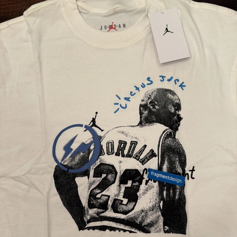 Camiseta con etiquetas Air Jordan x Travis Scott x Fragment Design Talla XL G1N Foto 4 de 4