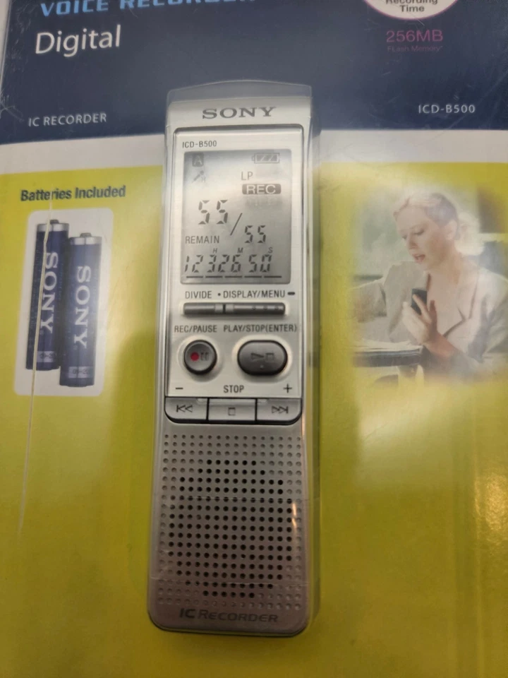 Sony ICD-B500 Digital Voice Recorder with 256 MB Built-in Flash Memory NEW READ - Image 2 of 4