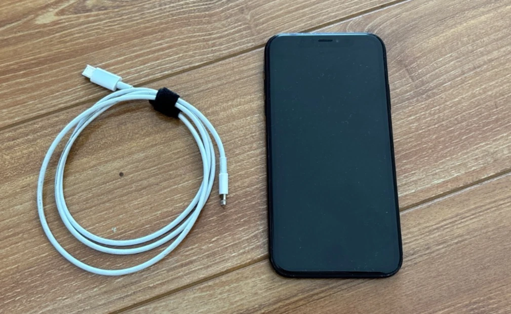Apple iPhone XR 128GB Cell Phones & Smartphones for Sale | Shop
