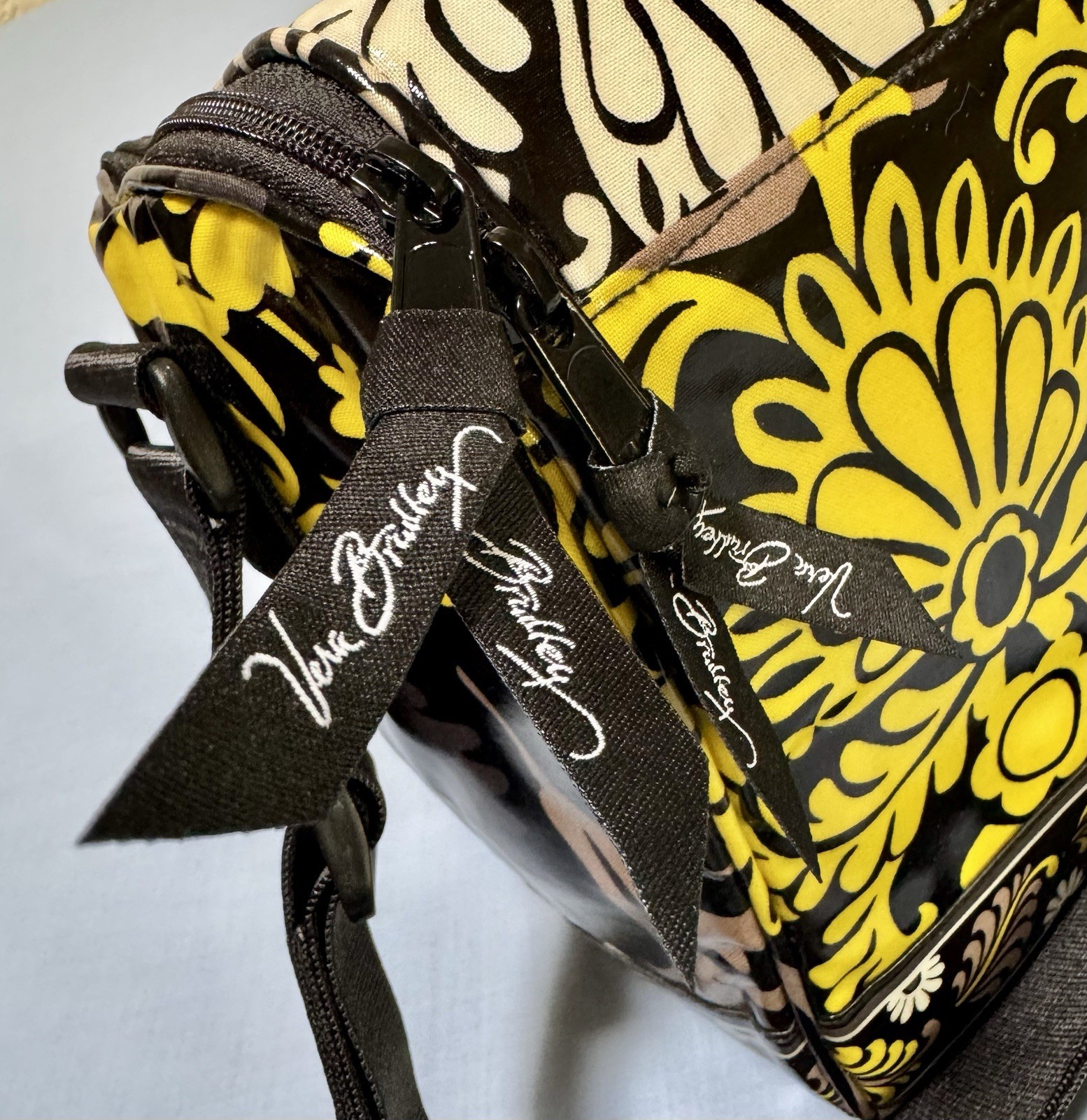 NWOT Vera Bradley Baroque Stay Cooler Insulated Lunch Bag Tote