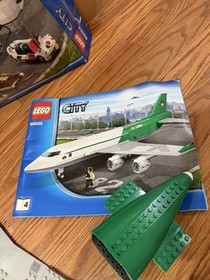 LEGO City Cargo Terminal 60022 658pc