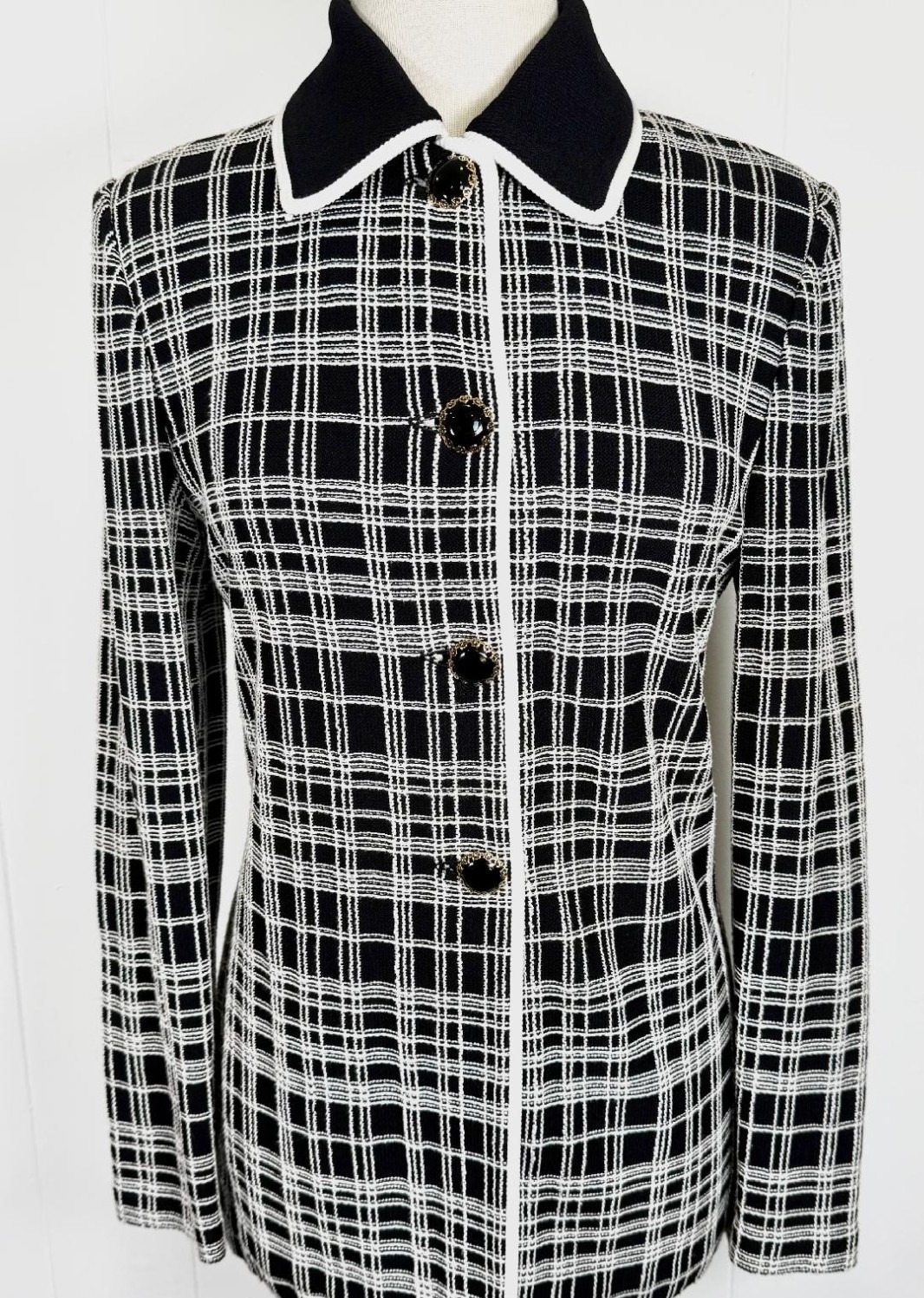 Nice and Basic St.John Long jacket black white kn… - image 1