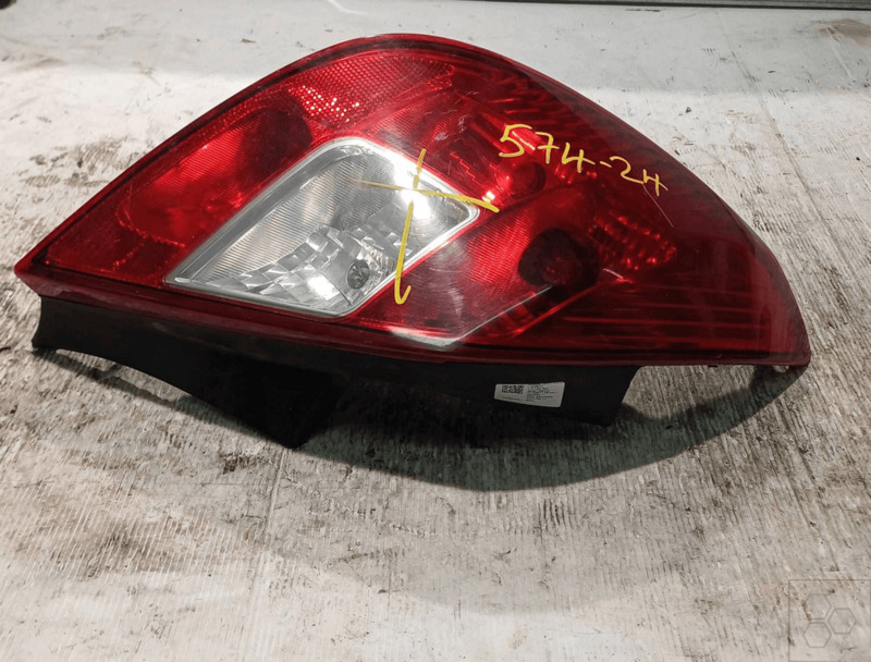 SX. FANALE POST. OPEL CORSA S07 1.2 GPL-TECH Ber 2011-2015 9f8a29 93190950