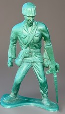 VTG: Greenbrier Industries Army Man Plastic Soldier Green 4"