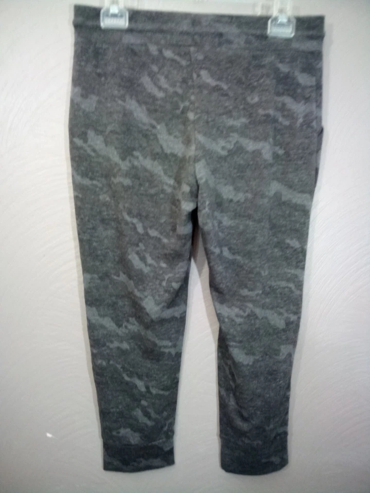 TAPOUT 女式 M 码黑色迷彩卡普里/打底裤背面标志侧袋拉 — 第 2/4 张图片