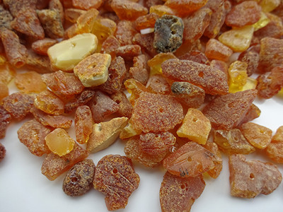 Loose Baltic Amber Chip Beads For Sale | Real Amber Chips For DIY In Bulk