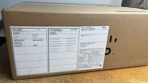 NUOVO Cisco C9300X-12Y-E Catalizzatore 9300X 12x25G Porte Fibra, Interruttore Uplink Modulare - Foto 6 di 8