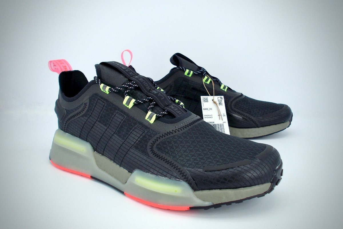 adidas NMD_V3 (GW3064) Men's Size - 10 ********IN STOCK - SHIPS