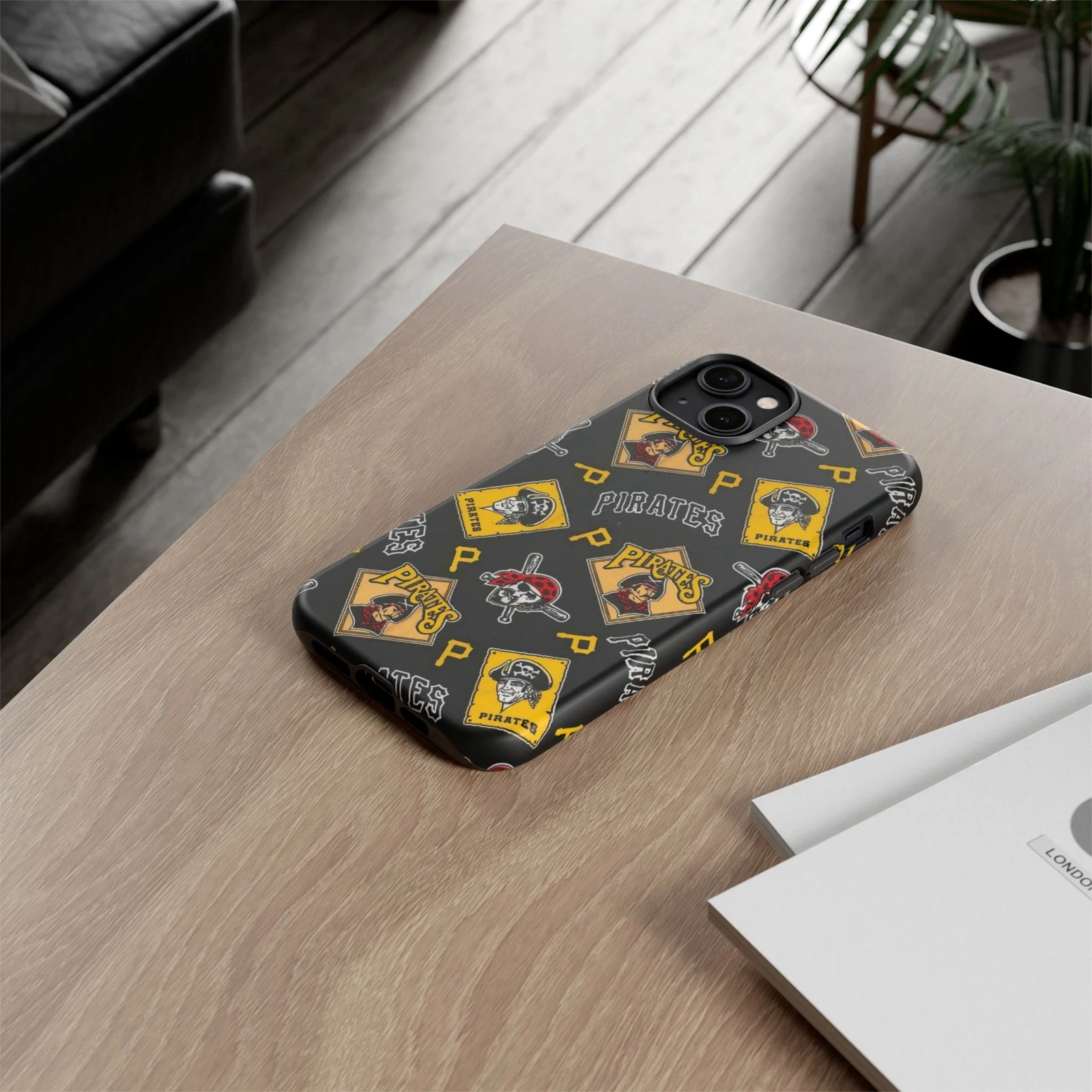 Pittsburgh Pirates Apple iPhone Cases