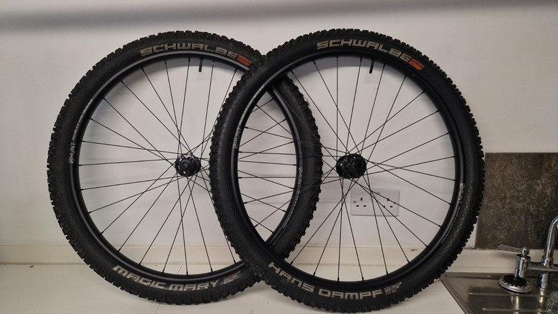 Hunt Trail Wide V2 29-inch Boost With Schwalbe Tyres