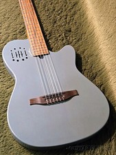 Godin Multiac Mundial -2024。- (2024) (no260225)