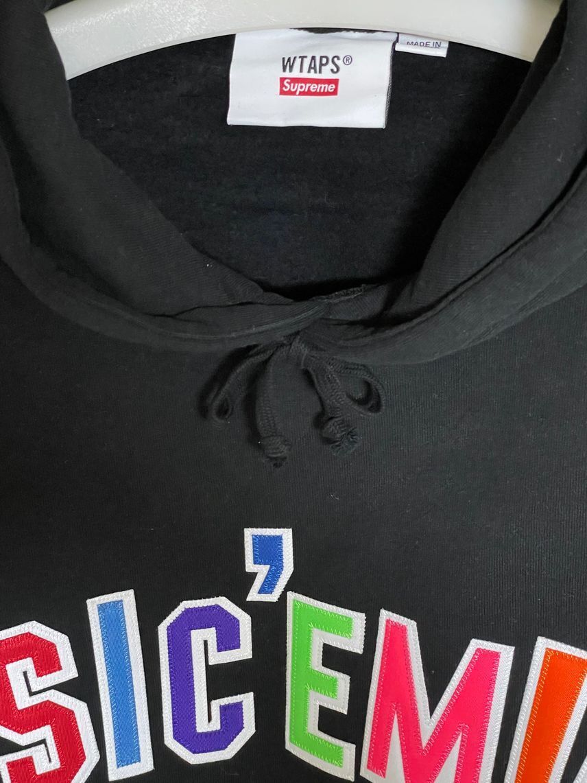 Supreme / Wtaps Sic'Em Hooded Sweatshirt Black from Jp | eBay Supreme / Wtaps Sic'Em Hooded Sweatshirt Black from Jp | eBay