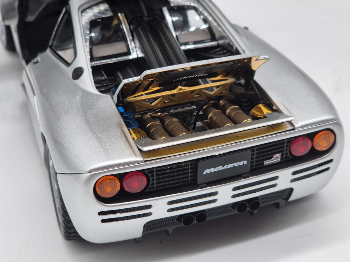 McLaren F1 XP5 1993 Silver 1:18 LCD (ähnlich Autoart) LCD18014-SI