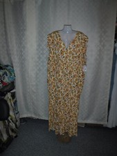 Size Plus Short Sleeve Maxi Dresses size 4X, Sonoma ,White & Peach Floral NWT