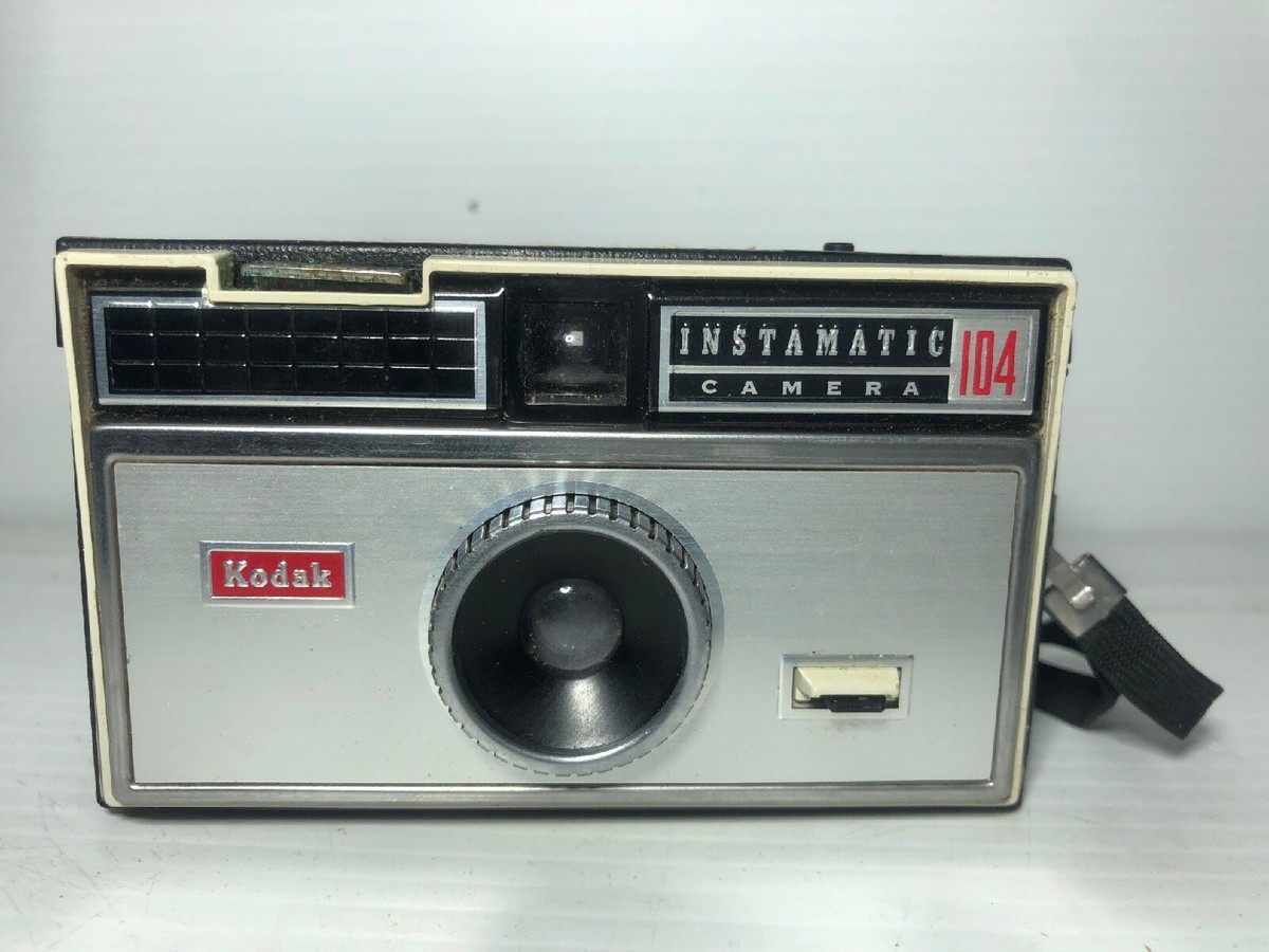 Vintage 1960's Kodak Instamatic 104 /Outfit Camera With
