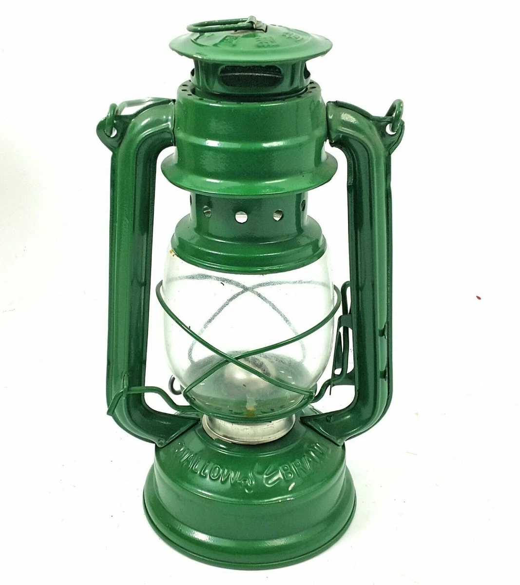 VINTAGE KEROSENE OIL LAMP SWALLOW BRAND 235 LANTERN LIGHT POLISH