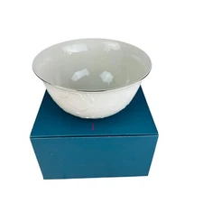 Lenox 10" Bowl Ivory Gold Trim Pressed Leaves USA NEW