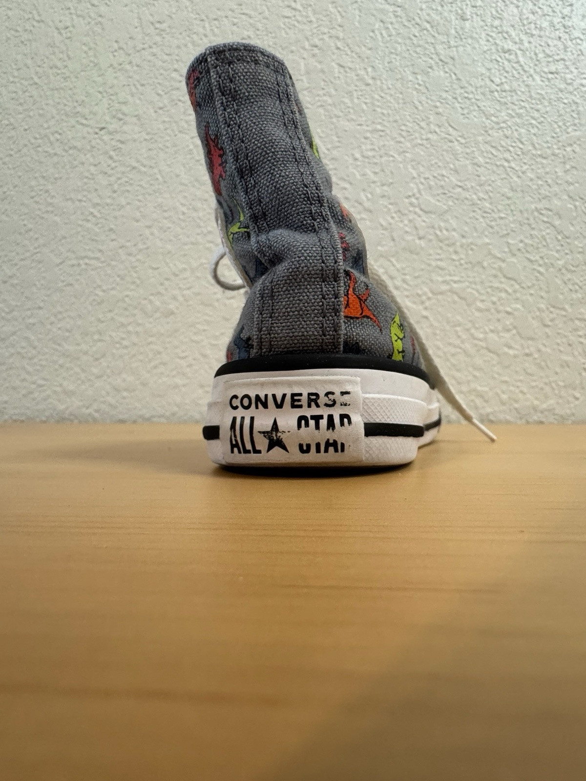 Converse All Stars Juniors Dinoverse Hi tops,Size 11.5 thumbnail 10