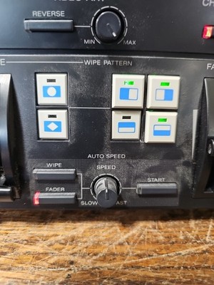 SONY XV-C900 ビデオマルチカラーコレクター 稼働品 Sony XV-C900 Video Multi Color Corrector. For Parts | eBay