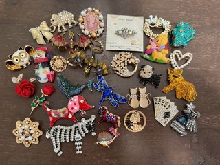 Lote Mixto 29 Broches Modernos Vintage Prendedores Estrás Bisutería Nuevos