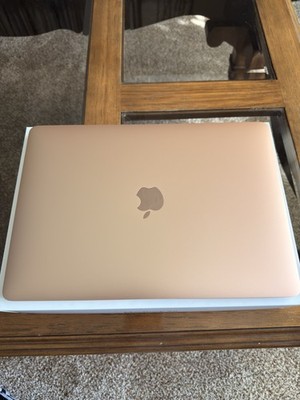 Apple MacBook Air 13-inch M1 8GB 256GB SSD Gold 13.3'' Laptop 2020 Model