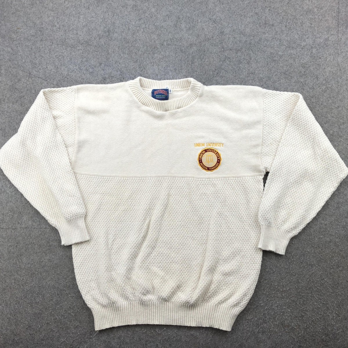 Vintage Nutmeg Sweater Mens Medium Union University Embroidered 