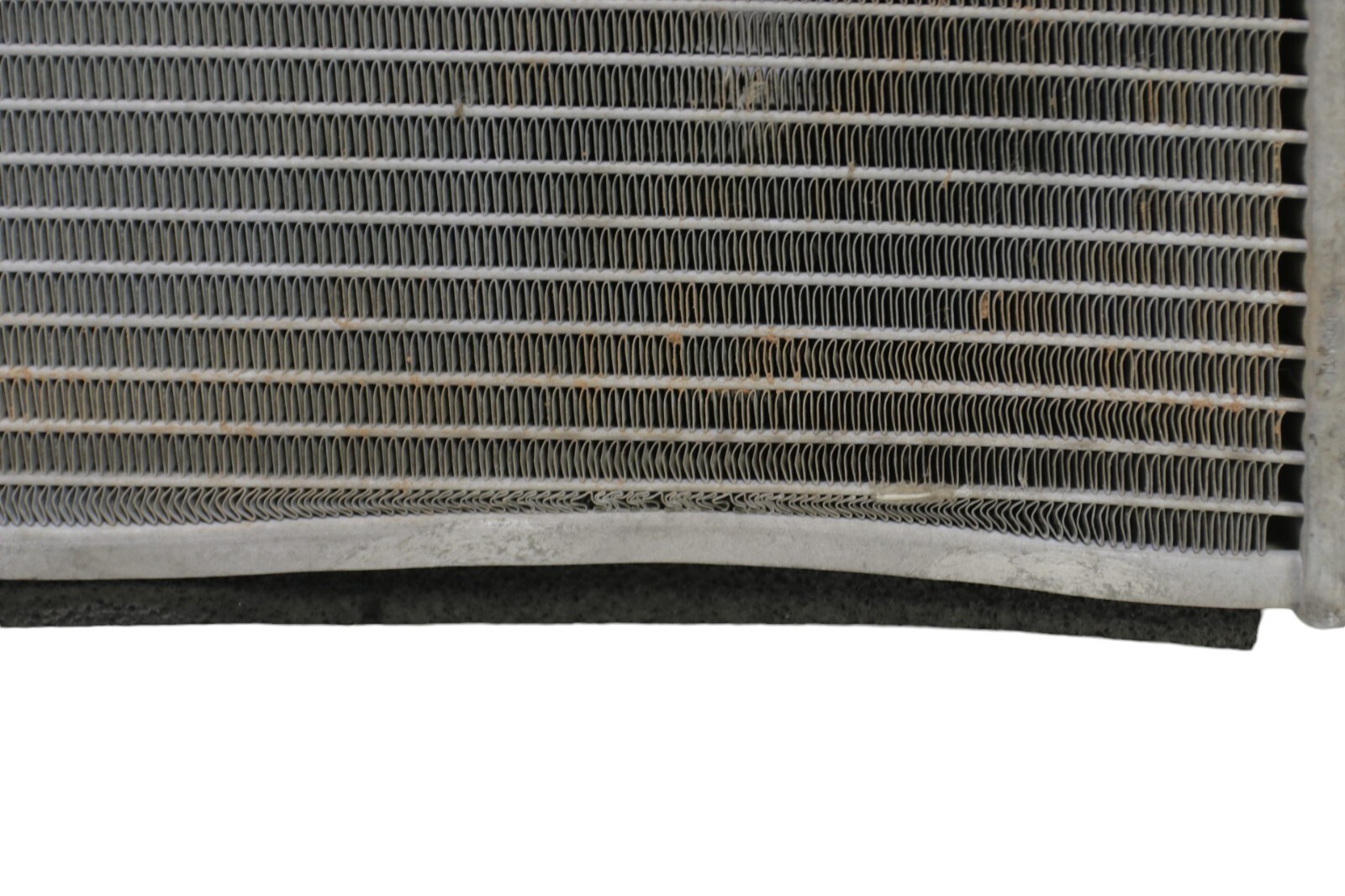 Lamborghini Gallardo Front Right Passenger Side Radiator 2009 - 2014 OEM
