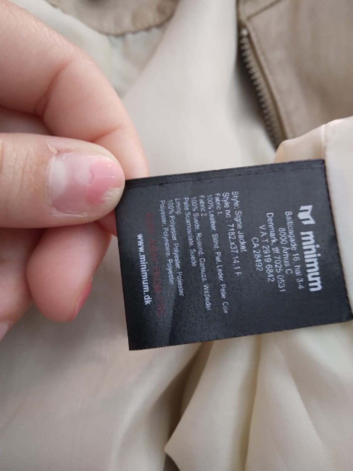 Minimum authentic leather jacket used women's siz… - image 7