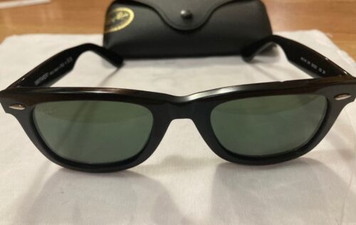 Ray-Ban RB2140 Original Black Wayfarer Classic Unisex Sunglasses 50mm with Case! - Picture 1 of 5