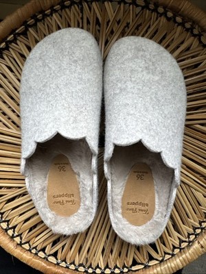 Toni Pons Cozy Scallop Felt Slippers