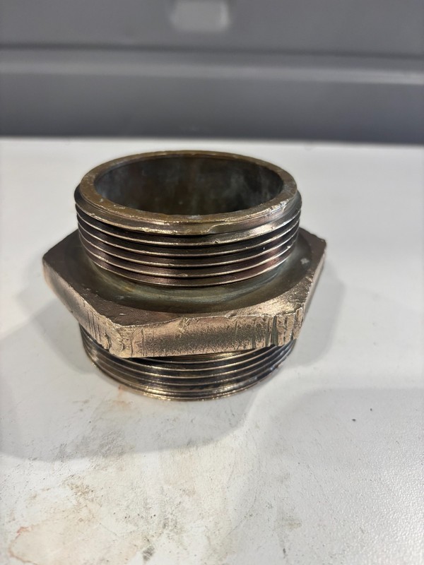 3'' NPT male x 2 1/2'' NST/NH male  #9