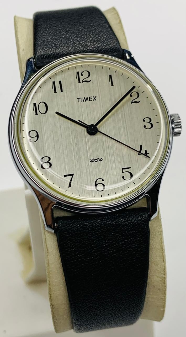 Men's Timex White Vintage Marlin Dial Winding watch Hand - VintageWatches.PK Men's Timex White Vintage Marlin Dial Winding watch Hand - vintagewatches.pk