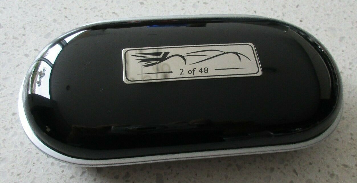 2013 LE MANS BENTLEY CONTINENTAL GT SUNGLASSES CASE #2 OF 48 LIMITED EDITION🟢