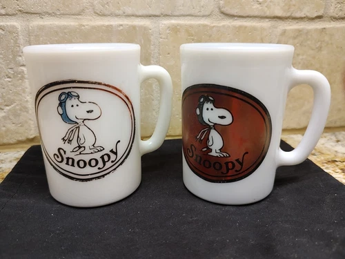 2 Vintage Avon Peanuts United Features Snoopy Milk Glass Mugs 1969, 5oz Ea