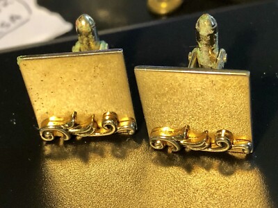 beautiful antique Golden Swank Toggle Style Cufflinks