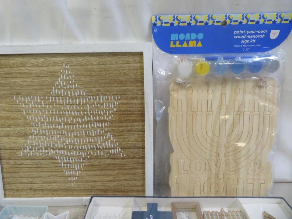 Feliz Janucá Fiesta Judía Lote Surtido Dreidels Cortadores de Galletas Delantales Decoración Foto 3 de 4