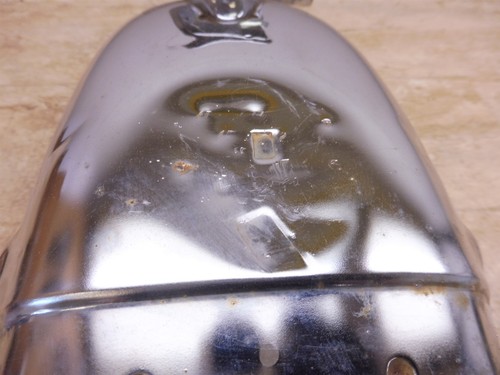 1982 Suzuki GS750t GS 750 S847> chrome rear fender w/light & plate mount - Picture 6 of 12