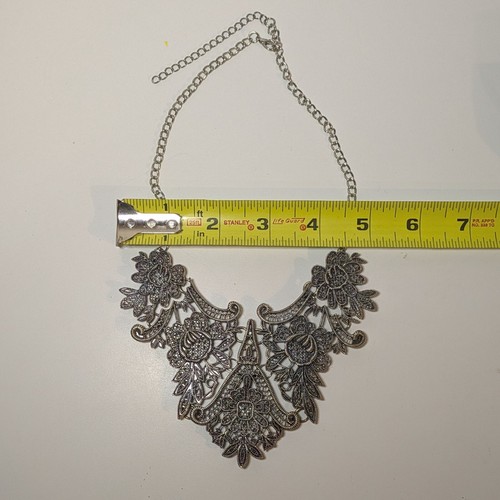 Victorian Lace Metalwork Necklace Floral Regal Bib Elegant Collar, Vamp Jewelry - Picture 9 of 11