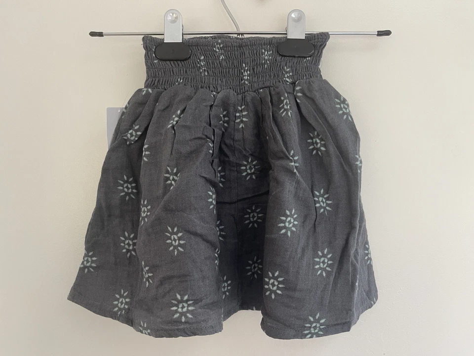 Falda estampada de cintura plisada y fruncida de gasa para niñas Carters 4 Gris Foto 3 de 3