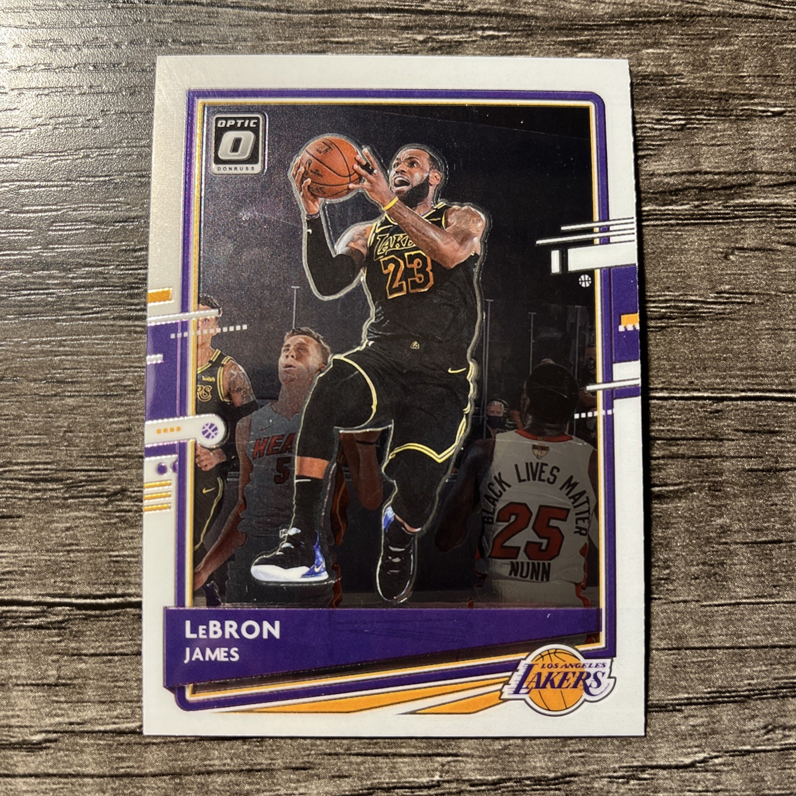 2020-21 Donruss Optic #13 LeBron James Fanatics Los Angeles lakers